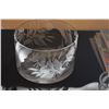 Image 2 : ETCHED GLASS BOWL & GLASSES (3 PCS)