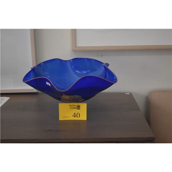 VINTAGE HAND BLOWN COBALT BLUE ART GLASS PEDESTAL BOWL W/RUFFLED RIM