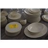 Image 3 : LENOX BONE CHINA (113 PCS)