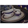 Image 4 : ROYAL WORCHESTER FINE BONE CHINA, REGENCY PATTERN (14 PCS)