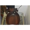 Image 3 : LARGE KOA WOOD PINEAPPLE BOWL & 6 KOA PLATES, BLAIR HONOLULU (7 PCS)