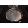 Image 3 : MICHAEL ARAM BUTTERFLY GINKO CUTLERY CADDY, TRIVETS & OVAL TRAY (4 PCS)