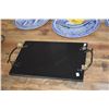 Image 2 : MICHAEL ARAM GOLD ORCHID CHEESE BOARDS (2 PCS)