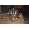 Image 2 : MICHAEL ARAM GOLD ORCHID CHAMPAGNE BUCKET