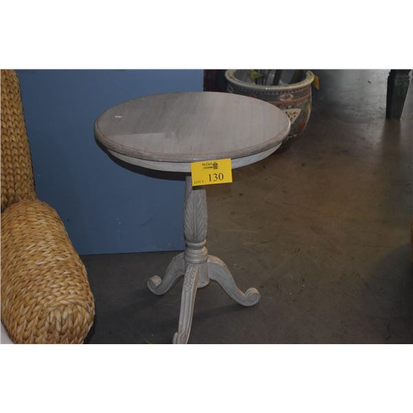 PAIR 24" PEDESTAL SIDE TABLE W/CARVED LEAF DESIGN & DISTRESSED WHITEWASH FINISH (PAIR)