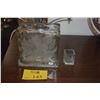 Image 1 : ETCHED BLOCK VASE & ETCHED CANDLE HOLDER (2 PCS)
