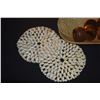 Image 3 : MIXED LOT: COWRIE SHELLS TRIVETS, WOOD & LAUHALA NAPKIN RINGS & MONKEYPOD TRAY (22 PCS)