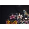 Image 2 : COLLECTION OF BUTTERFLY PINS & ORNAMENTS IN ETCHED GLASS TRAY (20 PCS)