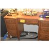 Image 3 : VINTAGE FRENCH PROVINCIAL STYLE VANITY DESK W/7 DRAWERS (50" X 19" X 30")