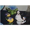 Image 3 : MIXED LOT: MICKEY MOUSE PLATTER, ENESCO CREAMER & SUGAR, FLOWER FIGURINE, SALT & PEPPER SHAKERS & IC