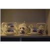 Image 2 : COLLECTION OF VINTAGE TEAPOTS, CUPS, SAUCERS & CREAMER (9 PCS)