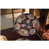 Image 2 : COLLECTION OF PLATES & CHARGERS (7 PCS) (DOES NOT INCLUDE STAND)