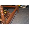 Image 4 : ANTIQUE 4 POST MAPLE WOOD BED FRAME, DOUBLE SIZE