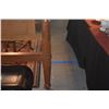 Image 6 : ANTIQUE 4 POST MAPLE WOOD BED FRAME, DOUBLE SIZE