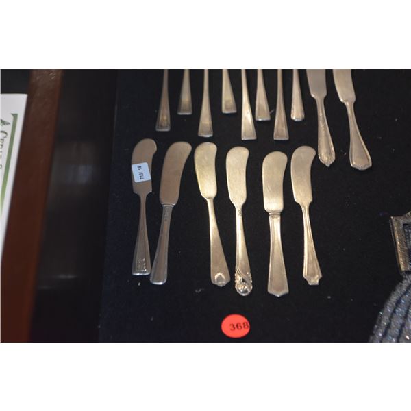 8 STERLING CHEESE SPREADERS & 8 COCKTAIL FORKS (321.6 GTW) (16 PCS)