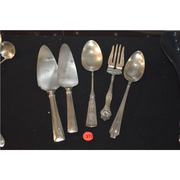 STERLING SILVER SERVING SPOONS, PIE KNIVES & COLD MEAT FORK (324.7 GTW) (5 PCS)