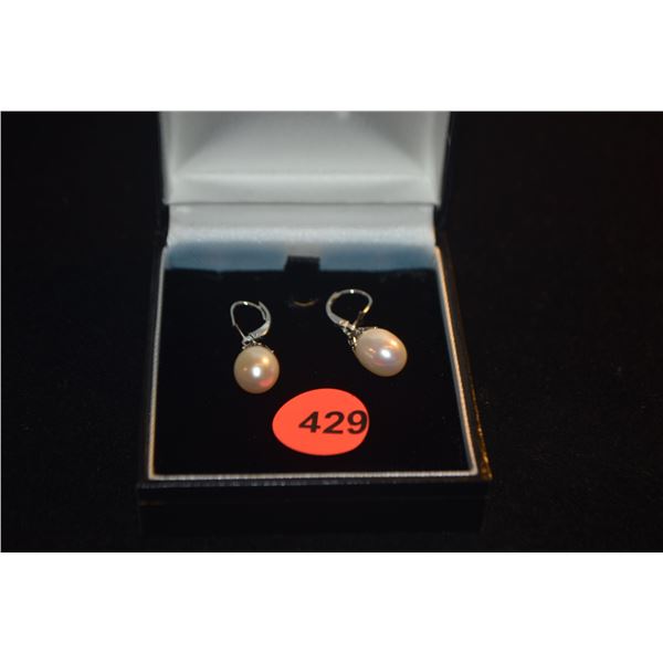 14K WG PEARL DROP EARRINGS