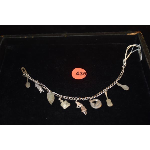 CHARM BRACELET W/8 GUMP'S HAWAIIAN THEMED CHARMS