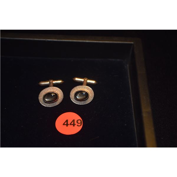 14K BLACK SAPPHIRE CUFFLINKS (8.2 GTW)