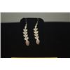 Image 2 : NI'IHAU SHELL EARRINGS, HELICONIA STYLE W/MOMI KEO KEO, KAHELELANI KEO KEO & POLEHU (COWRY)