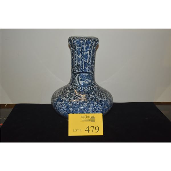 12 1/2" BLUE & WHITE VASE, 19TH C