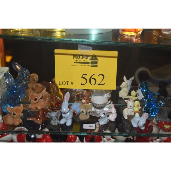 COLLECTION OF MINIATURE FIGURINES