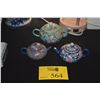 Image 1 : PORCELAIN TEAPOTS (3 PCS)