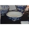 Image 4 : COLLECTION OF BLUE & WHITE BOWLS, VASE & PITCHER (5 PCS)