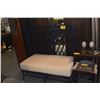 Image 4 : UPHOLSTERED BENCH