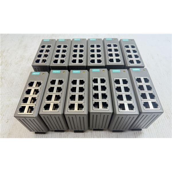 Lot of (12) Moxa #EDS-208