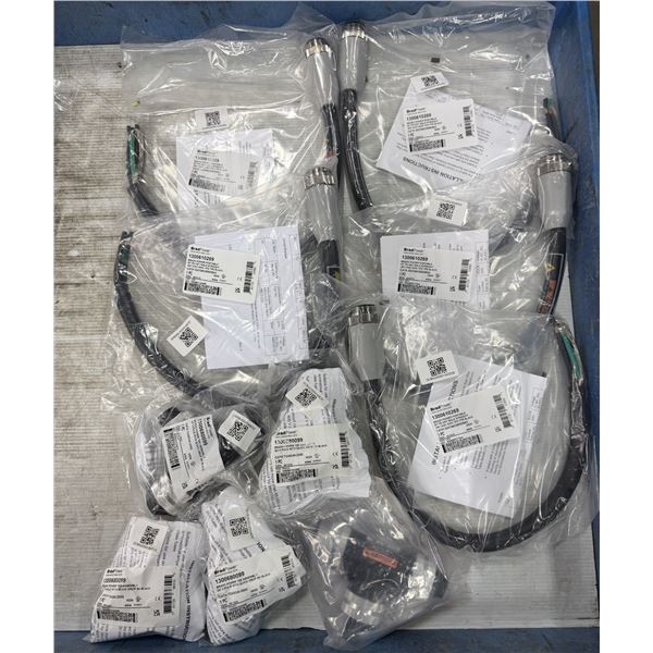 (5) Brad Power #1300610269 / 304T06K26M005A3 Cables w/#1300680099/TC40C40-200G Tee Assemblies