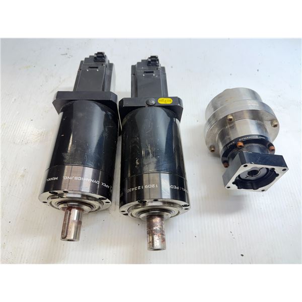 Lot of Yaskawa / Apex Dynamics - Motor/Gear Box