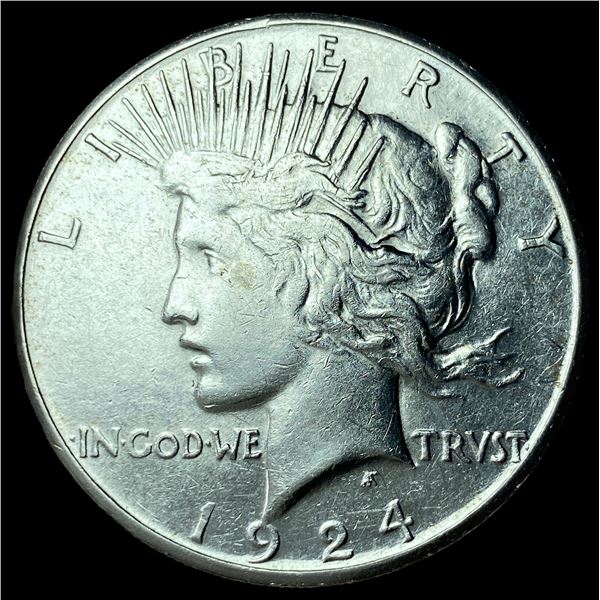 1924 Peace Silver Dollar CLOSELY UNCIRCULATED