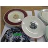 Image 1 : STACK OF ASSORTED PLATES (FAUX BLUE, ENGLISH, ETC)