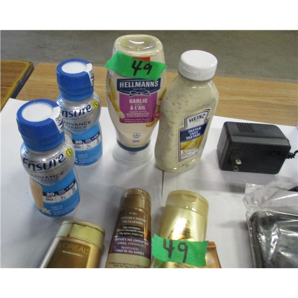 BOX C/W MARKERS, FOOD SAUCES, PAD COVERS, ETC