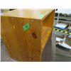 Image 3 : 2 SHELF SHELVING UNIT