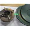 Image 2 : 2 GOLD PANS & 1 BURNER