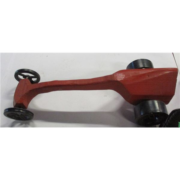 FLAT C/W TOY CAR, MULTI PLUG, CRUMB BRUSH & TRAY, ETC