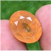 Image 2 : 17.20ct Natural Grossular Garnet, Oval Cut, Certified