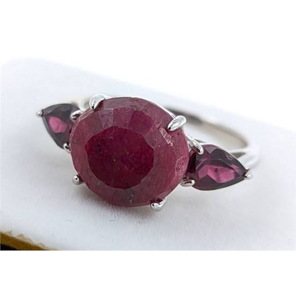 Sterling Silver Ring with 8.13ct Ruby and Rhodolite Garnets