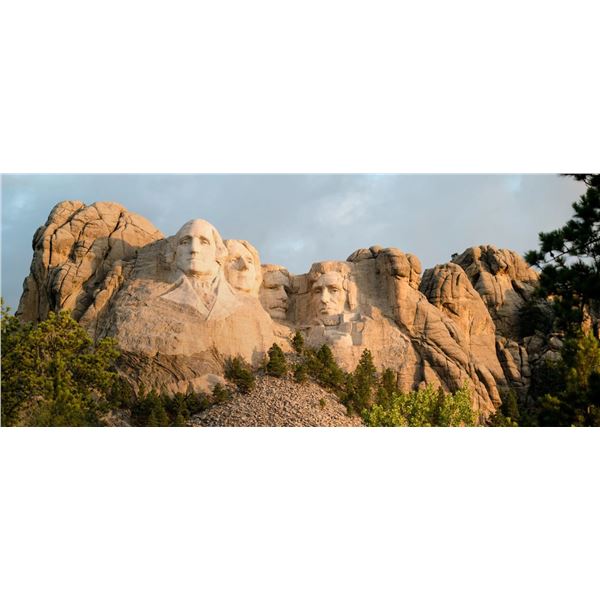3-Night Mount Rushmore Glamping Escape