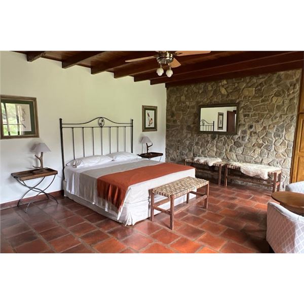 Pigeon Hunt for 6 People at Córdoba Mountain Lodge Argentina