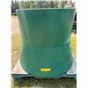 Image 2 : Green Garden Throne Environmental Outside Toilet