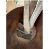 Image 4 : Axe Heads and Sledgehammers