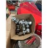 Image 2 : Trailer Hitch Balls, Saw Blades, and