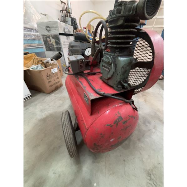 Speedaire Portable Air Compressor Model 3Z496