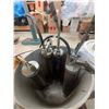 Image 2 : Automotive Lubricants and Equipment Lot