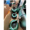 Image 6 : Blue Mountain Pottery Green Glazed Lot