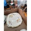 Image 8 : Decorative Porcelain and China Dishw