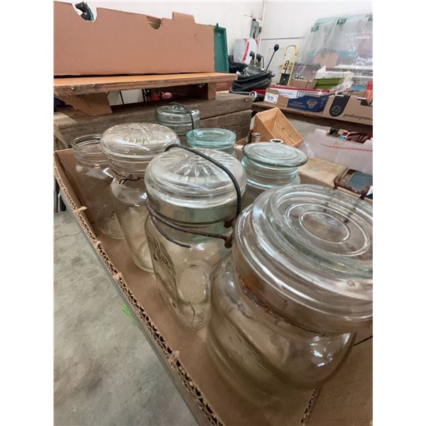 Queen Glass Mason Jars